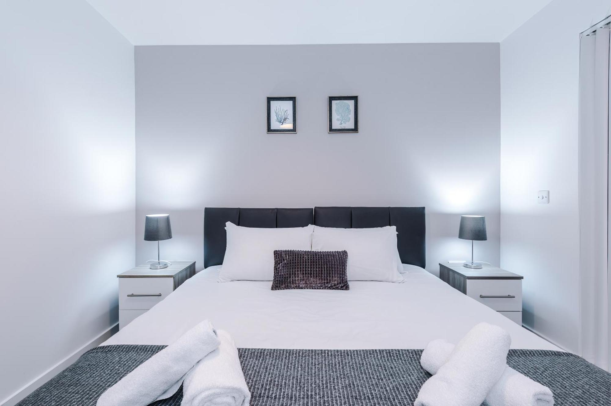 Hilltop Serviced Apartments- Northern Quarter Manchester Bilik gambar