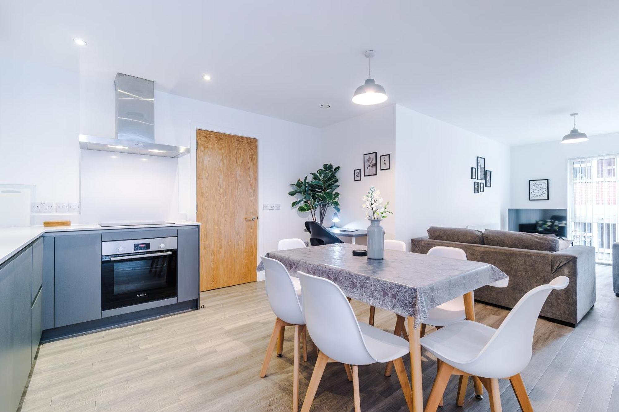 Hilltop Serviced Apartments- Northern Quarter Manchester Bilik gambar