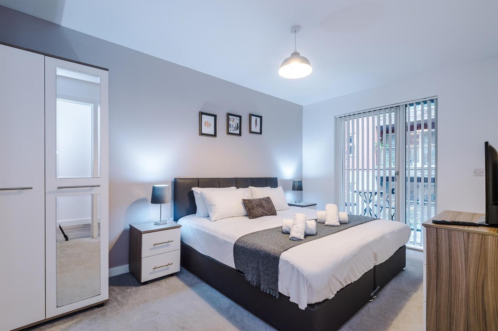 Hilltop Serviced Apartments- Northern Quarter Manchester Bilik gambar