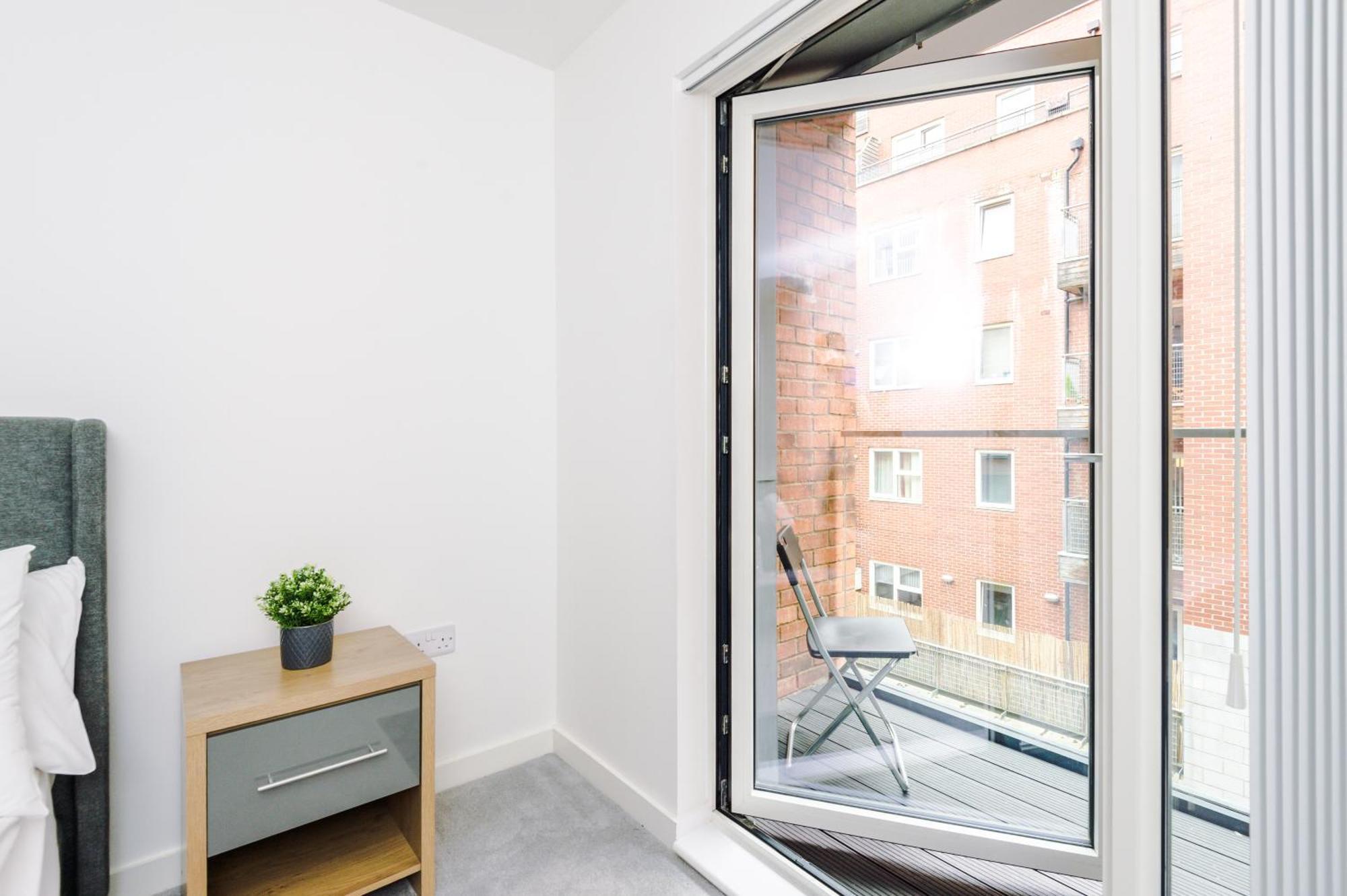 Hilltop Serviced Apartments- Northern Quarter Manchester Bilik gambar